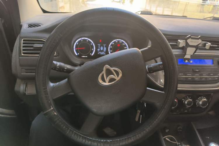 Used CHANGAN KAICHENG Ounuo S 2017 1.5L Ouno S Base Model EA15-AB Steering Wheel