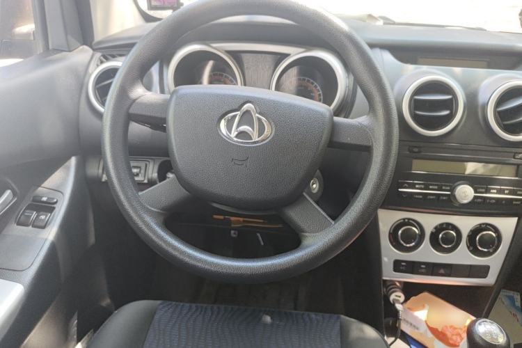 Used CHANGAN KAICHENG Ounuo S 2017 1.5L Ouno S Value Edition EA15-AB Steering Wheel
