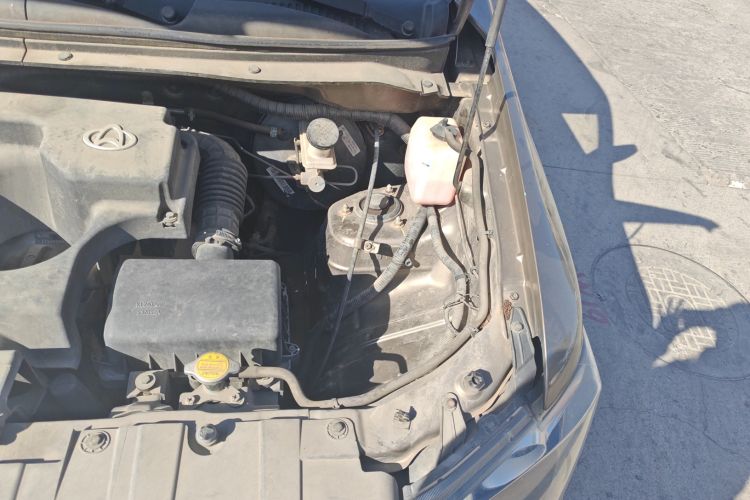Used CHANGAN KAICHENG Ounuo S 2017 1.5L Base Version Engine Bay Left