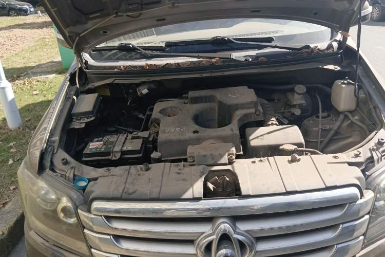 Used CHANGAN KAICHENG Ounuo S 2017 1.5L Base Version Engine Bay Right