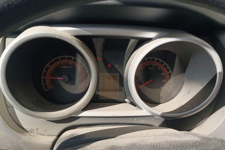 Used CHANGAN KAICHENG Ounuo S 2017 1.5L Base Version Instrument Cluster