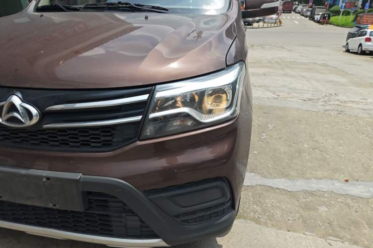 Used CHANGAN KAICHENG Ounuo S 2017 1.5L Ouno S Value Edition EA15-AB Left Front Headlight