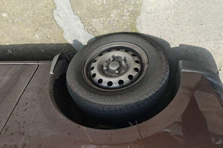 Used CHANGAN KAICHENG Ounuo S 2017 1.5L Ouno S Value Edition EA15-AB Left Front Wheel Hub