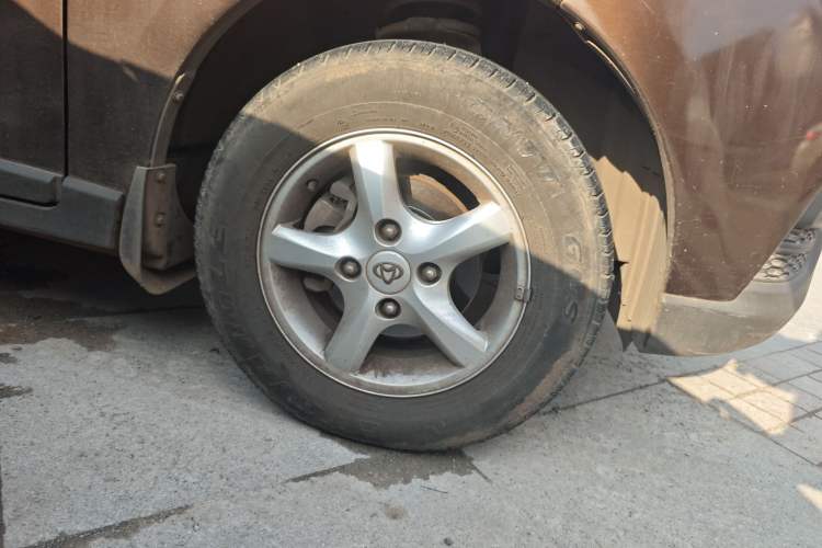 Used CHANGAN KAICHENG Ounuo S 2017 1.5L Ono S Luxury Version EA15-AB Right Front Wheel Hub