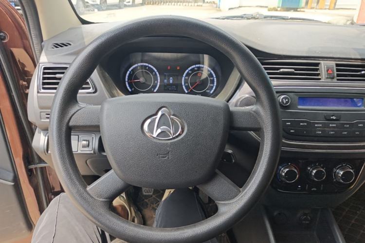 Used CHANGAN KAICHENG Ounuo S 2017 1.5L Ouno S Value Edition EA15-AB Steering Wheel
