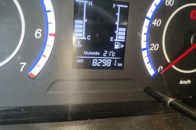 Used CHANGAN KAICHENG Ounuo S 2017 1.5L Ouno S Value Edition EA15-AB Odometer Close Up