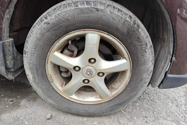 Used CHANGAN KAICHENG Ounuo S 2017 1.5L Ouno S Base Model EA15-AB Right Front Wheel Hub