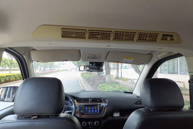 Used CHANGAN KAICHENG Ounuo S 2017 1.5L Ono S Luxury Version EA15-AB Headliner