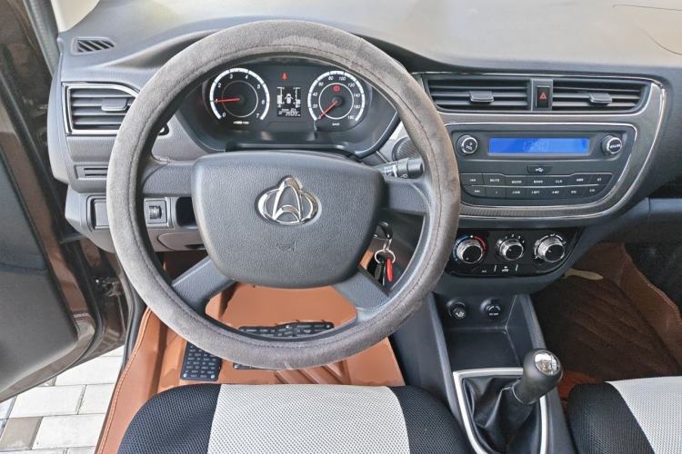 Used CHANGAN KAICHENG Ounuo S 2017 1.5L Ouno S Value Edition EA15-AB Steering Wheel