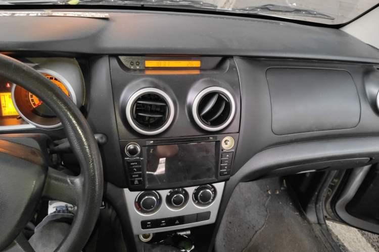 Used CHANGAN KAICHENG Ounuo S 2017 1.5L Base Version Audio And AC Panel