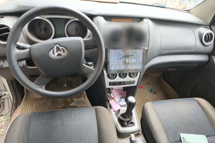 Used CHANGAN KAICHENG Ounuo S 2017 1.5L Jinouno Base Model Center Console