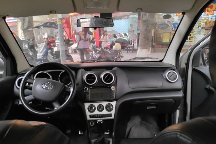 Used CHANGAN KAICHENG Ounuo S 2017 1.5L Base Version Center Console