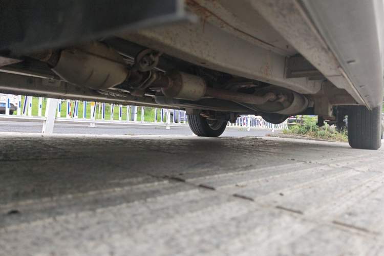 Used CHANGAN KAICHENG Ounuo S 2017 1.5L Base Version Chassis Front Left