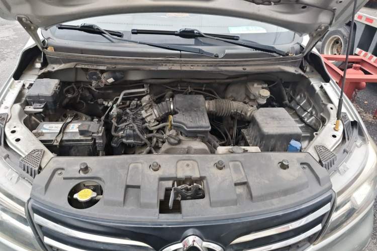 Used CHANGAN KAICHENG Ounuo S 2017 1.5L Base Version Engine Bay