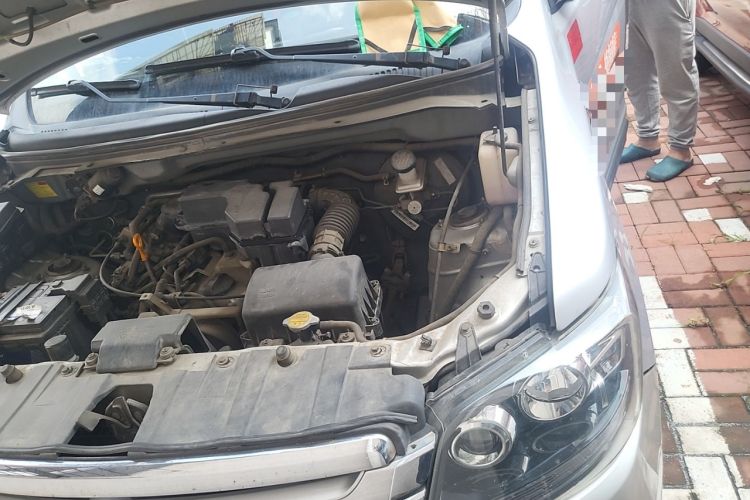 Used CHANGAN KAICHENG Ounuo S 2017 1.5L Base Version Engine Bay Left