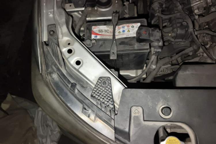 Used CHANGAN KAICHENG Ounuo S 2017 1.5L Ouno S Standard Edition EA15-AB Engine Bay Right