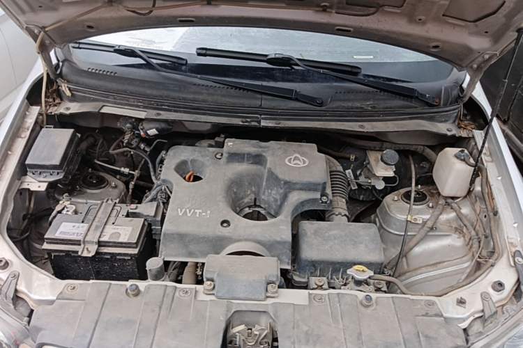 Used CHANGAN KAICHENG Ounuo S 2017 1.5L Base Version Engine Bay