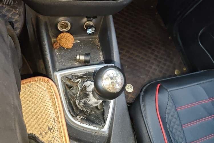 Used CHANGAN KAICHENG Ounuo S 2017 1.5L Base Version Gear Lever