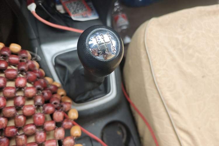 Used CHANGAN KAICHENG Ounuo S 2017 1.5L Base Version Gear Lever