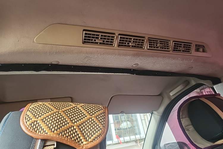 Used CHANGAN KAICHENG Ounuo S 2017 1.5L Base Version Headliner