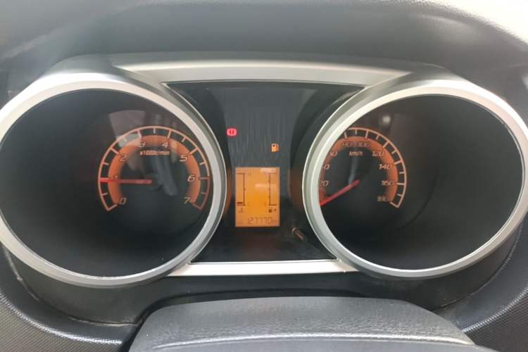 Used CHANGAN KAICHENG Ounuo S 2017 1.5L Base Version Instrument Cluster