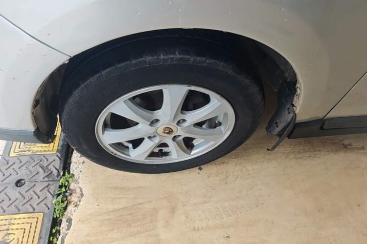 Used CHANGAN KAICHENG Ounuo S 2017 1.5L Base Version Left Front Wheel Hub