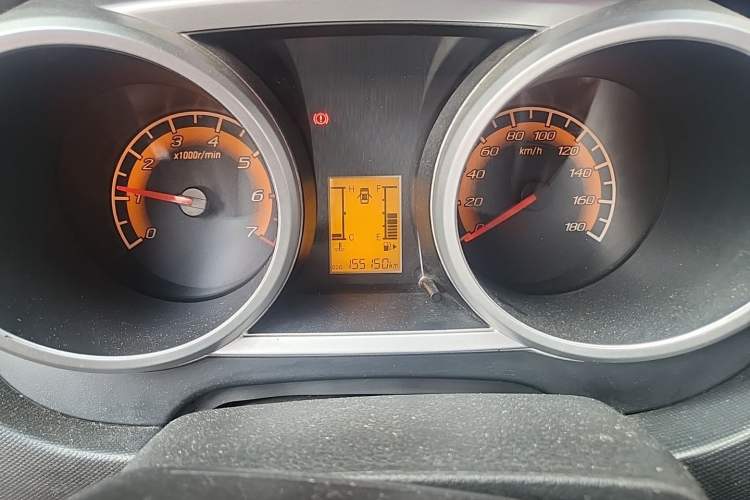 Used CHANGAN KAICHENG Ounuo S 2017 1.5L Base Version Odometer Close Up