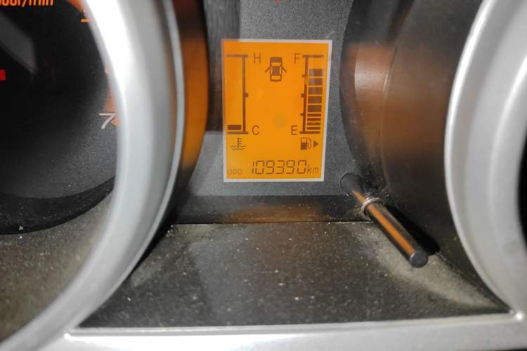 Used CHANGAN KAICHENG Ounuo S 2017 1.5L Base Version Odometer Close Up
