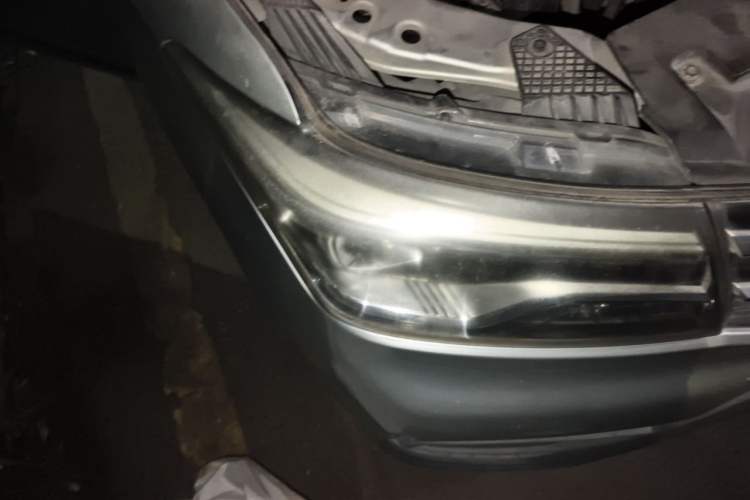 Used CHANGAN KAICHENG Ounuo S 2017 1.5L Ouno S Standard Edition EA15-AB Right Front Headlight