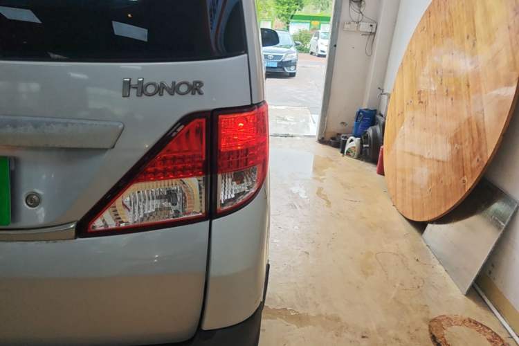 Used CHANGAN KAICHENG Ounuo S 2017 1.5L Base Version Right Rear Taillight