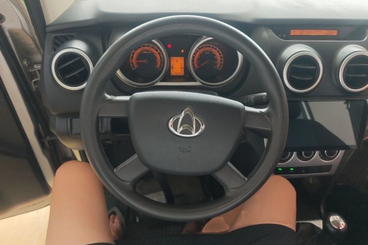 Used CHANGAN KAICHENG Ounuo S 2017 1.5L Base Version Steering Wheel