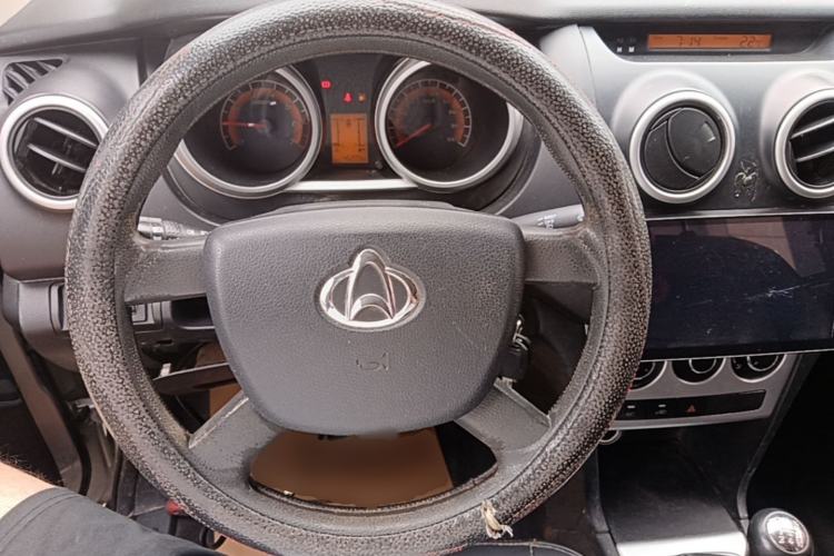 Used CHANGAN KAICHENG Ounuo S 2017 1.5L Base Version Steering Wheel
