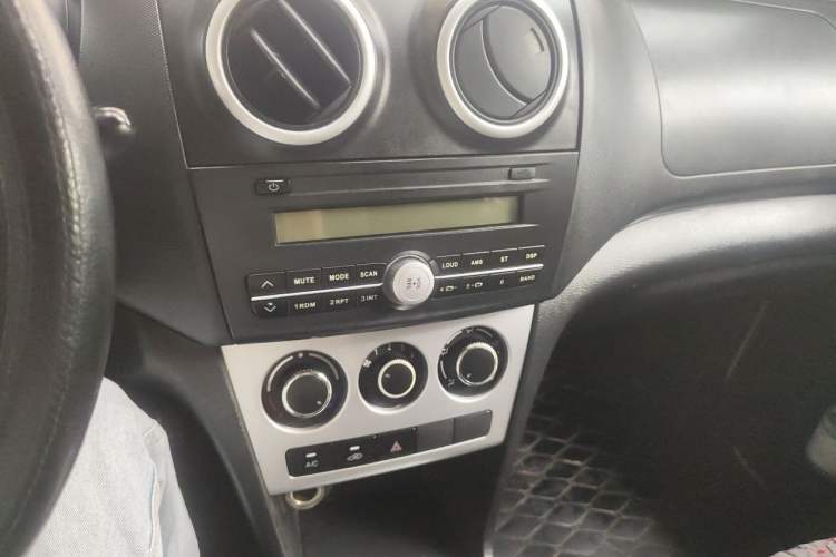 Used CHANGAN KAICHENG Ounuo S 2017 1.5L Jinouno Base Model Audio And AC Panel