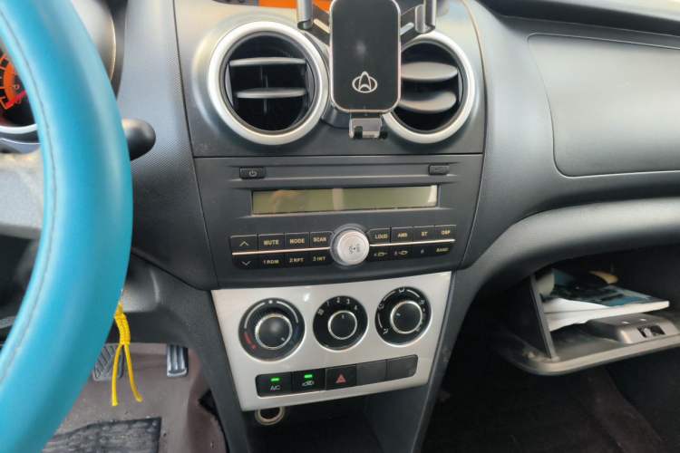 Used CHANGAN KAICHENG Ounuo S 2017 1.5L Base Version Audio And AC Panel