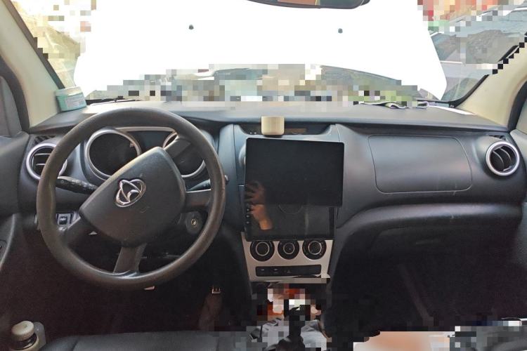 Used CHANGAN KAICHENG Ounuo S 2017 1.5L Base Version Center Console