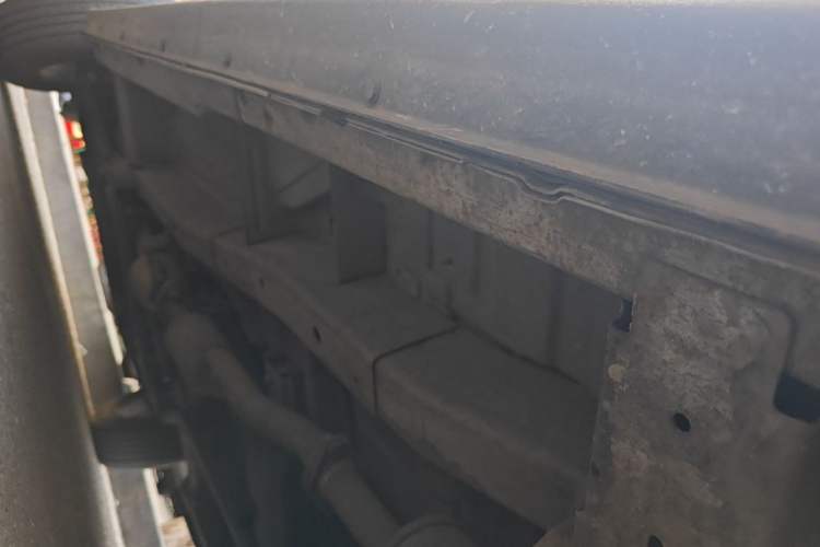 Used CHANGAN KAICHENG Ounuo S 2017 1.5L Base Version Chassis Rear Left