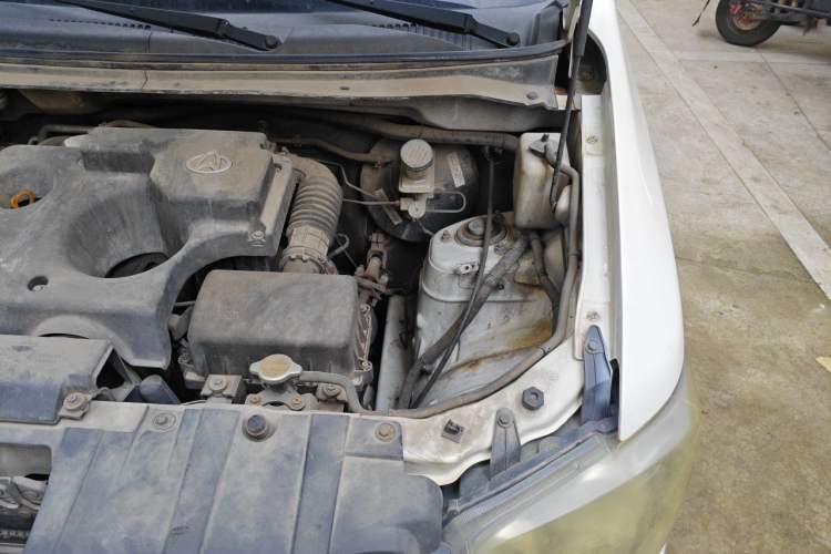 Used CHANGAN KAICHENG Ounuo S 2017 1.5L Base Version Engine Bay Left