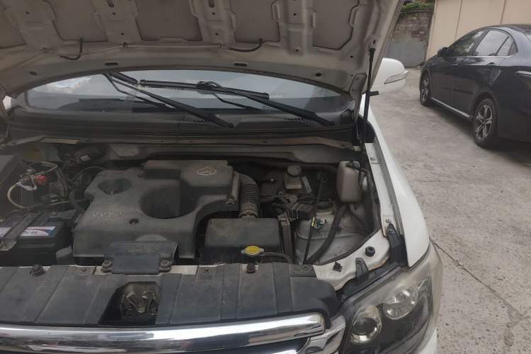 Used CHANGAN KAICHENG Ounuo S 2017 1.5L Base Version Engine Bay Left