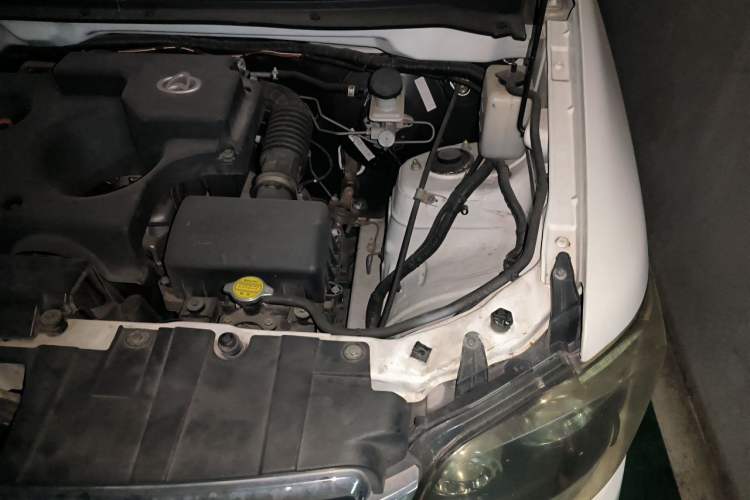 Used CHANGAN KAICHENG Ounuo S 2017 1.5L Jinouno Base Model Engine Bay Left