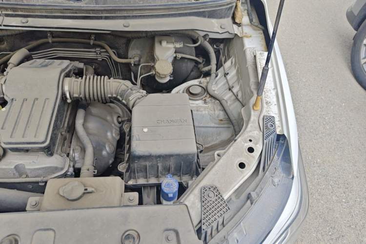 Used CHANGAN KAICHENG Ounuo S 2017 1.5L Base Version Engine Bay Left