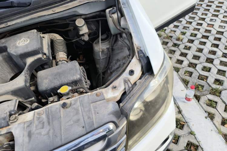 Used CHANGAN KAICHENG Ounuo S 2017 1.5L Base Version Engine Bay Left