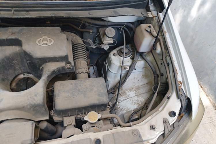 Used CHANGAN KAICHENG Ounuo S 2017 1.5L Base Version Engine Bay Left