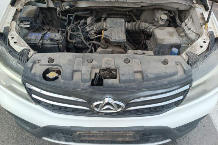 Used CHANGAN KAICHENG Ounuo S 2017 1.5L Ouno S Value Edition EA15-AB Engine Bay