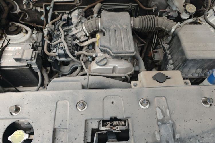Used CHANGAN KAICHENG Ounuo S 2017 1.5L Jinouno Base Model Engine Bay