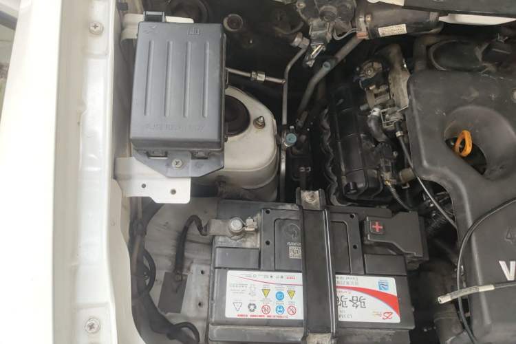 Used CHANGAN KAICHENG Ounuo S 2017 1.5L Jinouno Base Model Engine Bay Right