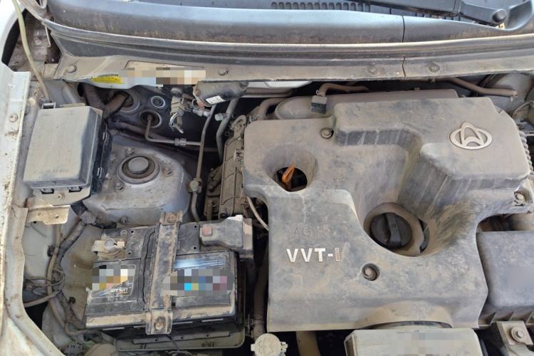 Used CHANGAN KAICHENG Ounuo S 2017 1.5L Base Version Engine Bay Right
