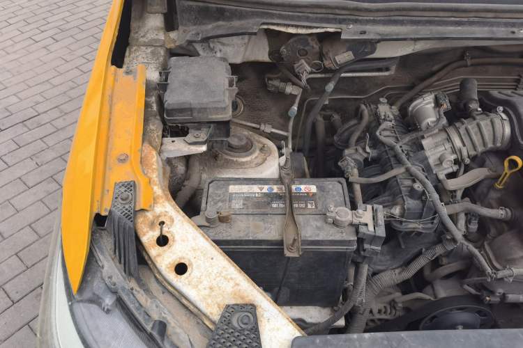 Used CHANGAN KAICHENG Ounuo S 2017 1.5L Ouno S Value Edition EA15-AB Engine Bay Right