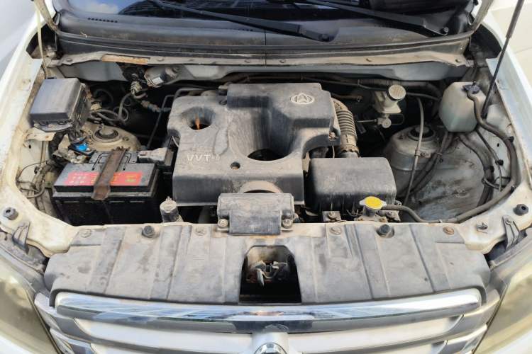 Used CHANGAN KAICHENG Ounuo S 2017 1.5L Base Version Engine Bay