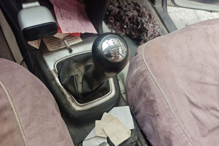 Used CHANGAN KAICHENG Ounuo S 2017 1.5L Jinouno Base Model Gear Lever
