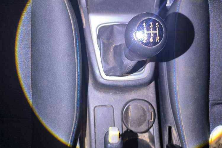 Used CHANGAN KAICHENG Ounuo S 2017 1.5L Jinouno Base Model Gear Lever